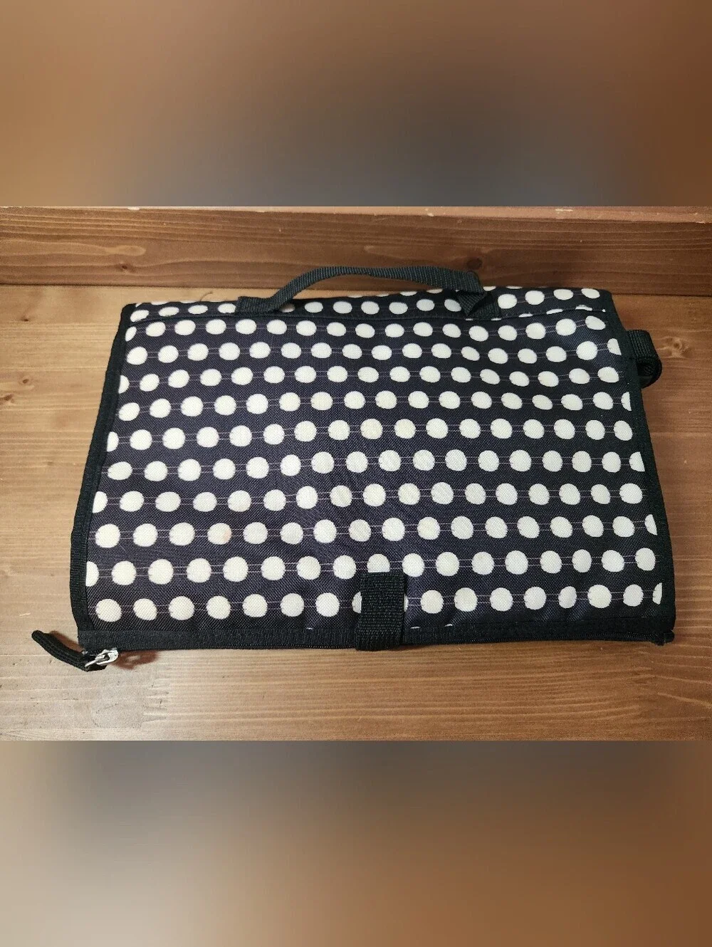 Skip Hop Pronto Baby Changing Station & Diaper Clutch Black Off White Polka Dot